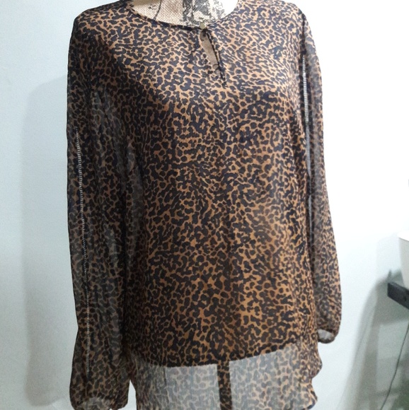 Banana Republic Cheetah Print Blouse - Picture 4 of 6
